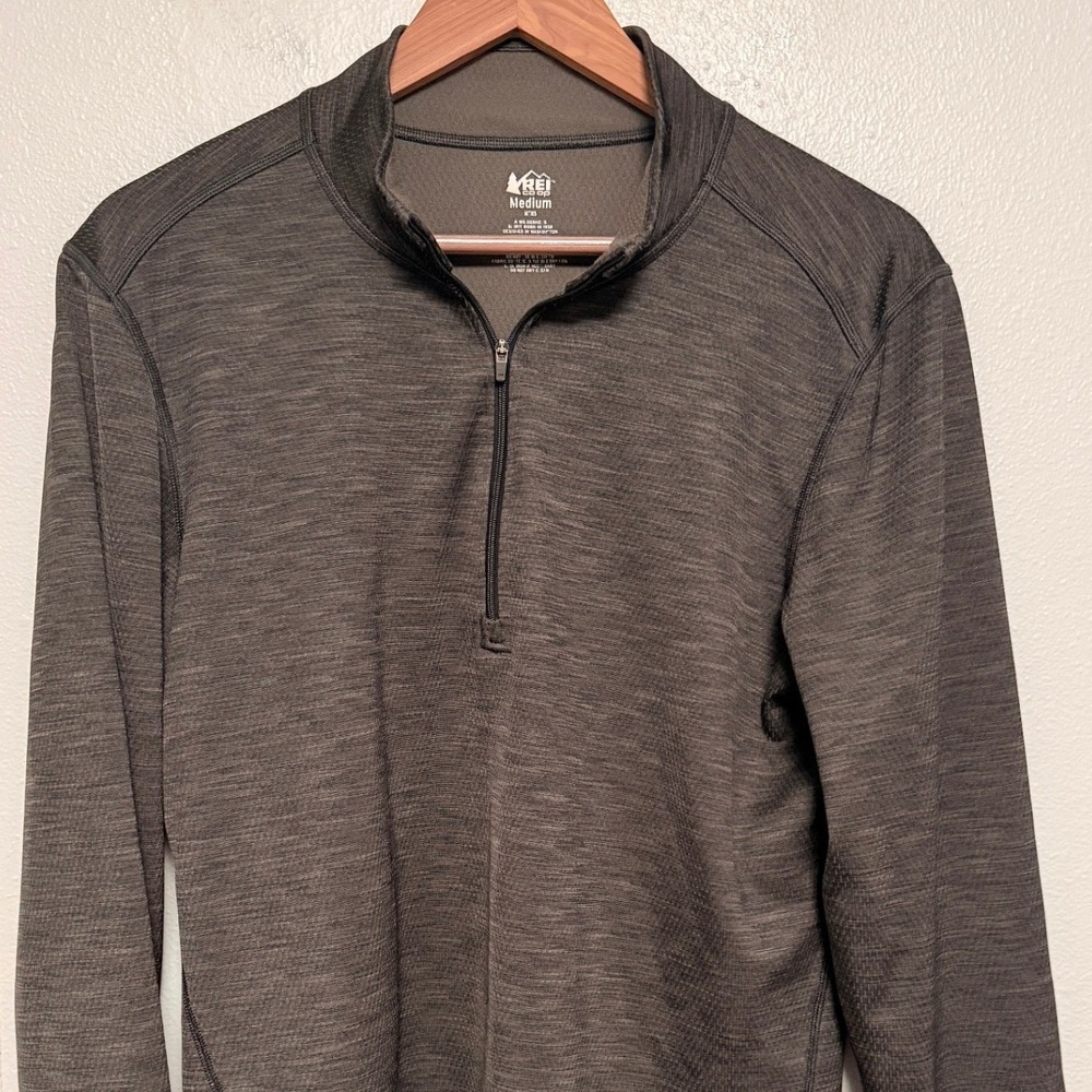 REI‎ Co-op Quarter Zip Pullover Medium Gray Fleece Layering Fall Winter Athletic - Picture 3 of 7
